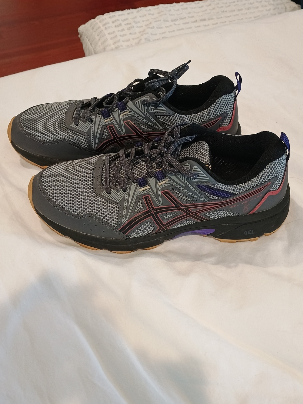Asics Women's Gray Sneakers with Purple and Tan Accents, Size 9.5